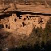 As ruínas conhecidas como Cliff Palace, uma cidade inteira sob a rocha, no Mesa Verde National Park, no Colorado, nos Estados Unidos